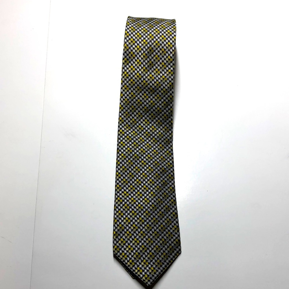 Ben Sherman gold and black silk tie
